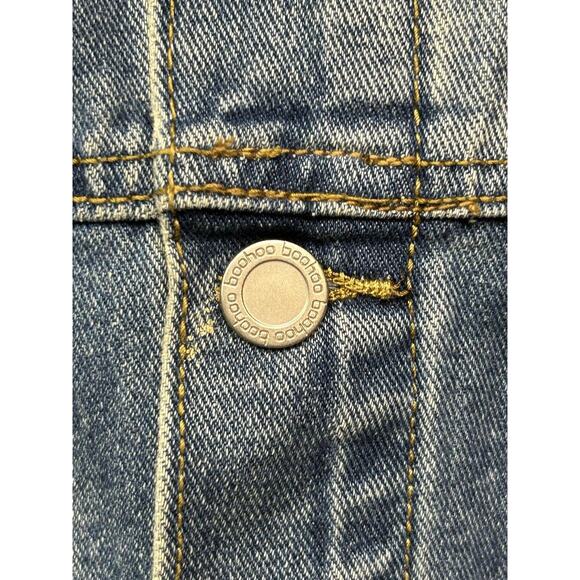 Boohoo Blue Distressed Denim Jacket Womens Size 14 Trucker Jean Pockets - Picture 7 of 9